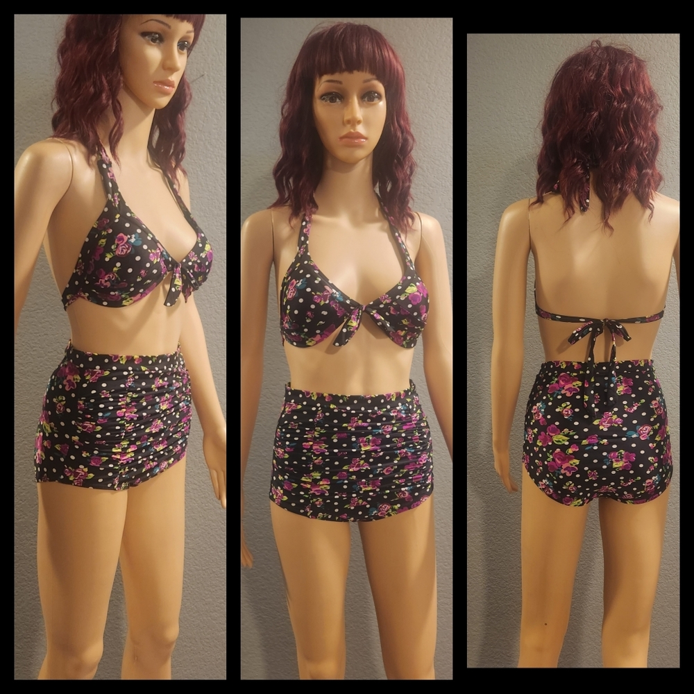 Beautiful Retro 2 Piece